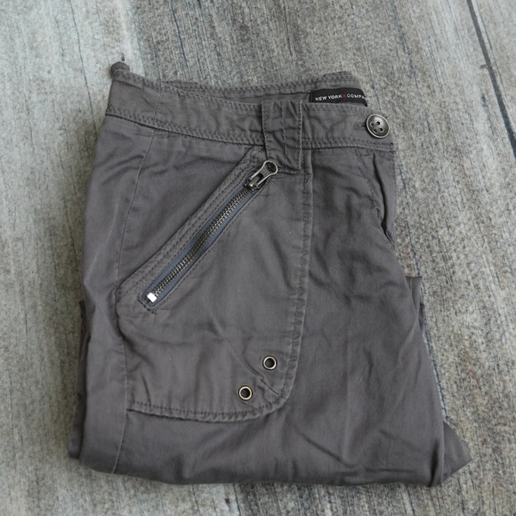 New York & Co Brown Capris - Picture 3 of 4